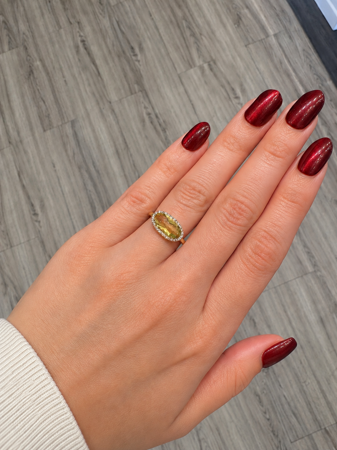 Gold Green Quartz Oval Ring