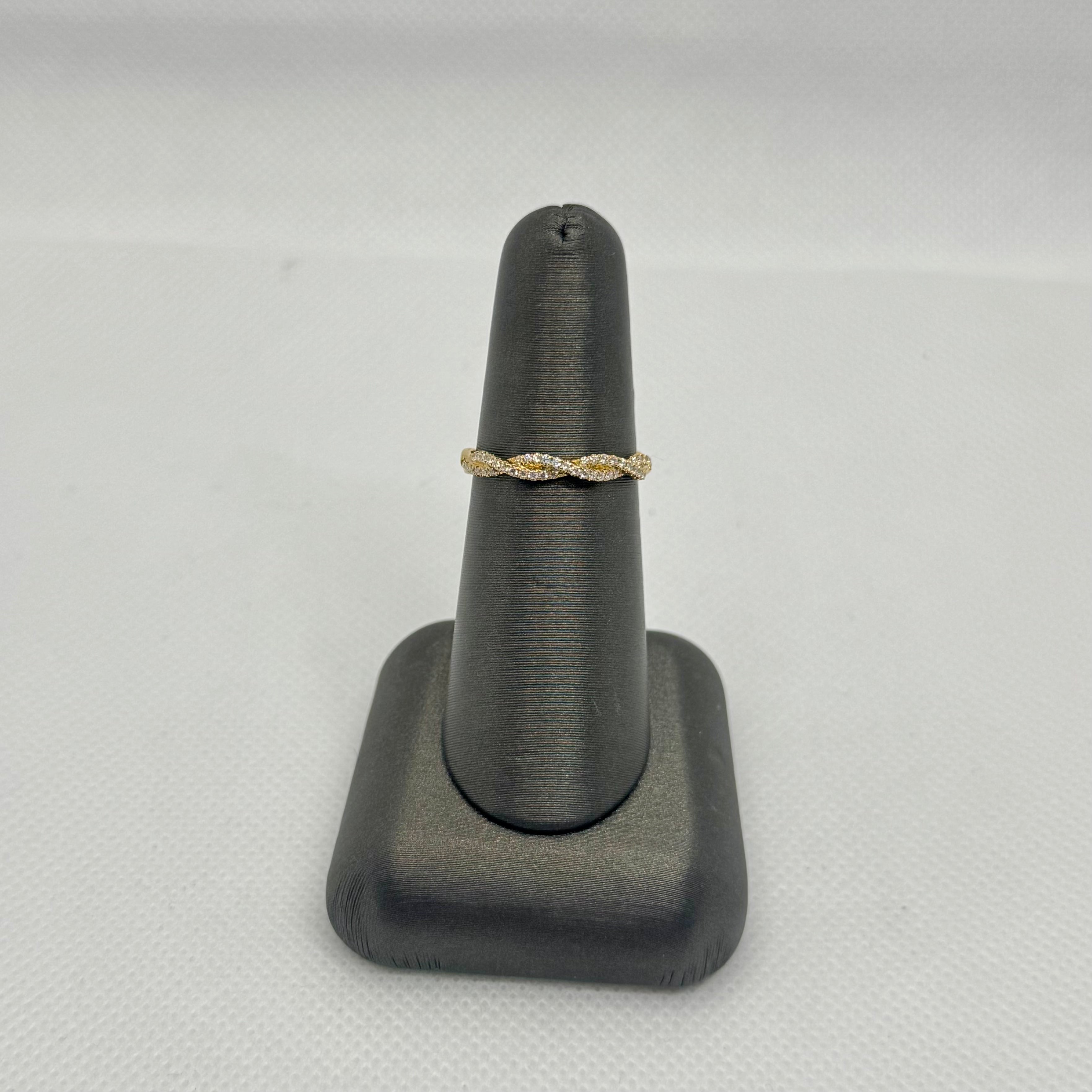 Intertwining Diamond Band