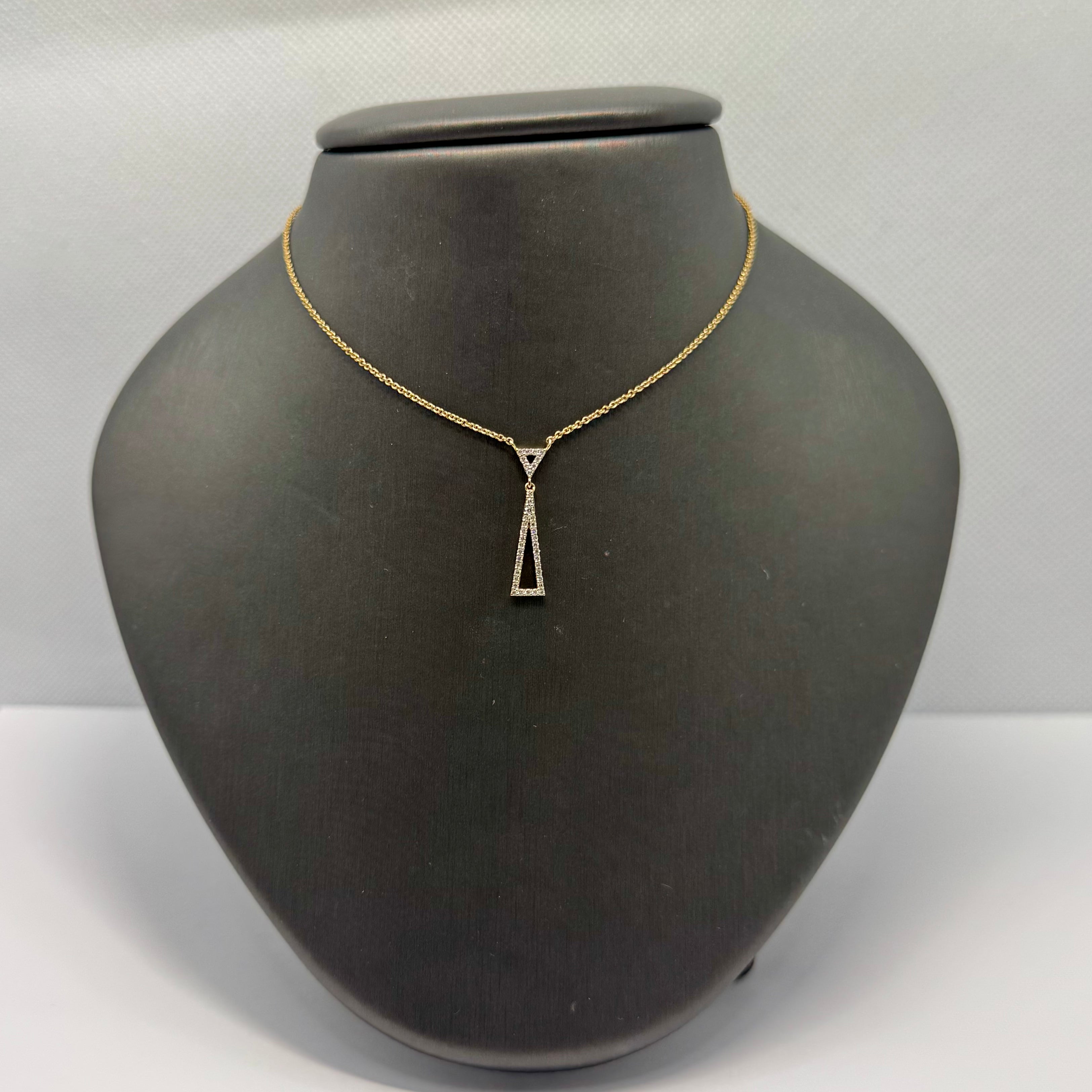 Double Triangle with Invert Necklace