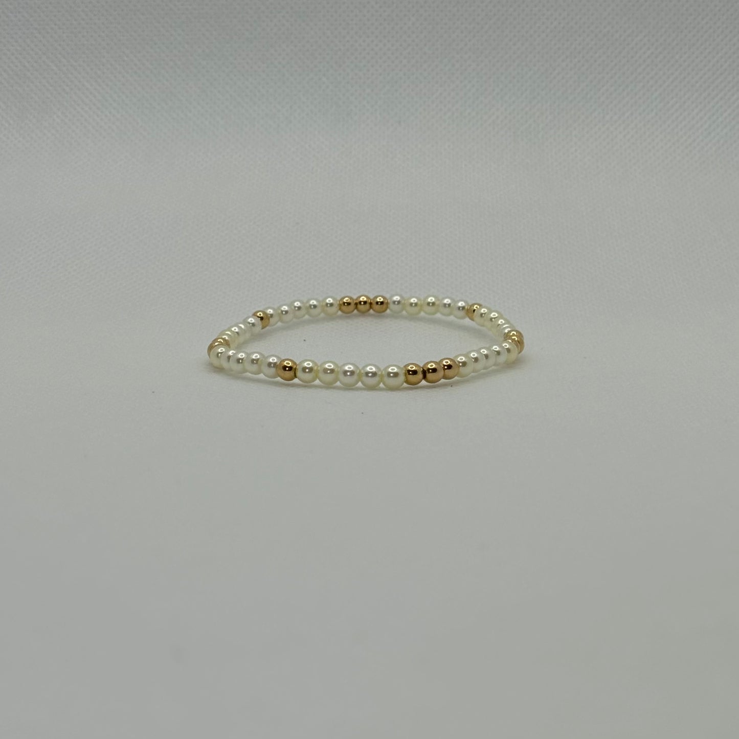 18k Gold Filled 4mm Pearl and Gold Beaded Bracelet