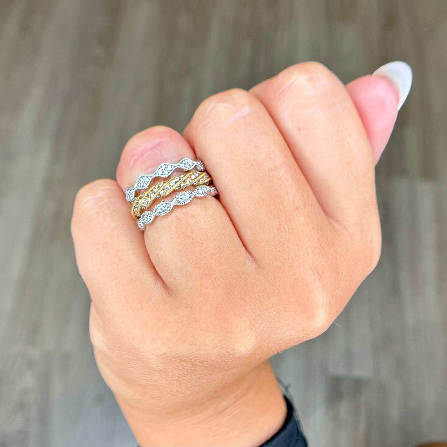 Pave Diamond Scalloped Band